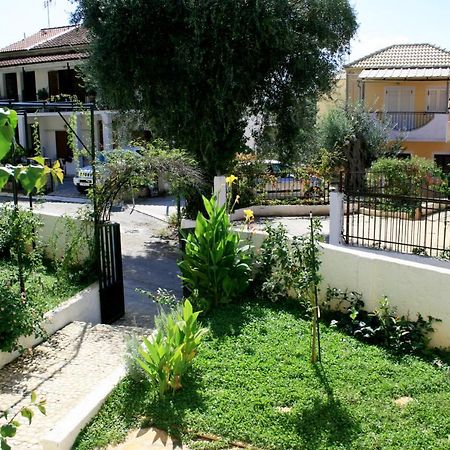 Fotini'S House Apartment Ипсос Екстериор снимка